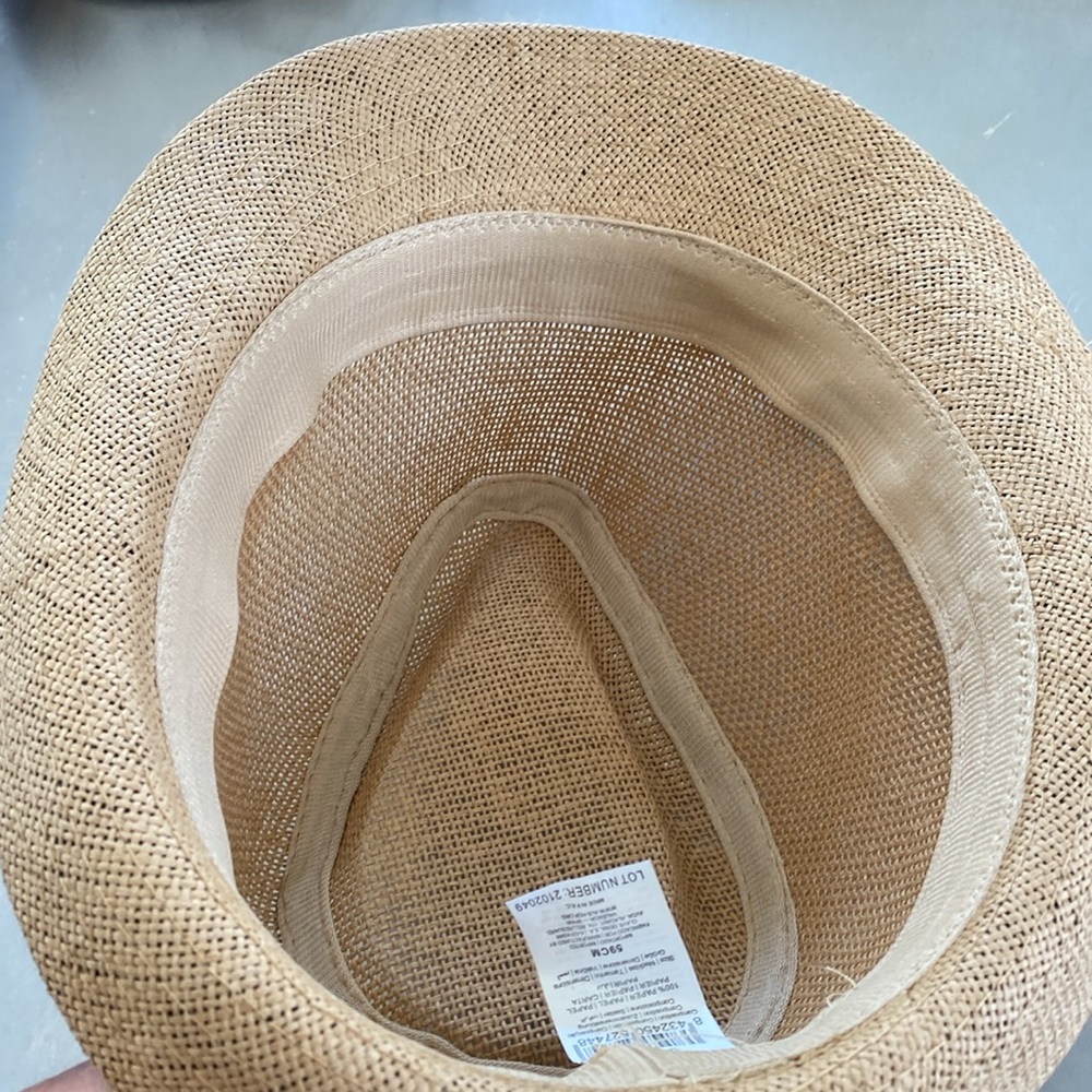 Paper Fedora - Picture 6 of 6